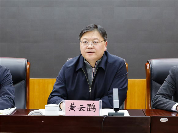 407c2d117899a62e42385f1b10bd842f