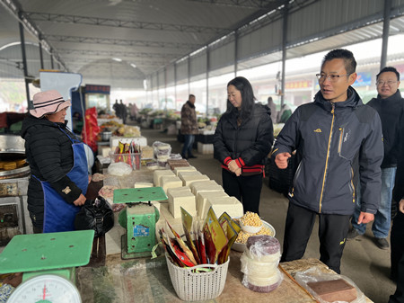 �г������������֣���һ����ȡȺ�ڷ��������_����