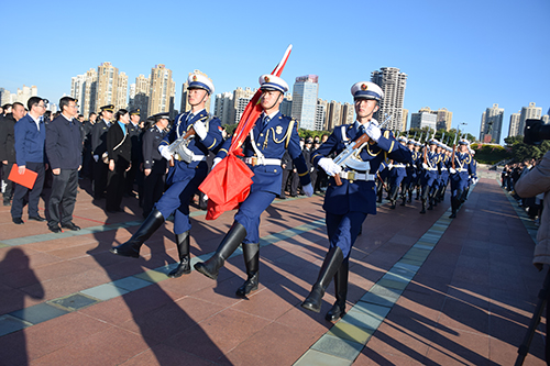 推动宪法精神融入群众日常生活2