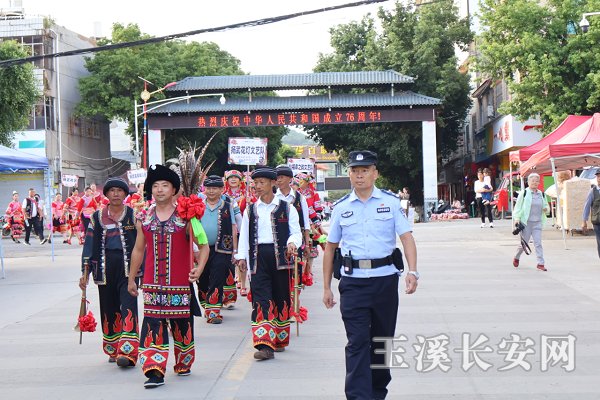 ΢��ͼƬ_20251021103714