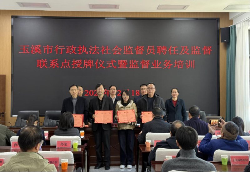 ΢��ͼƬ_2025-12-24_113110_233